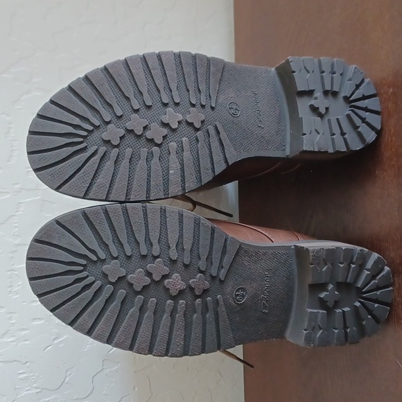 NWOT Lace Up Combat Boots Brown Womans Size 6.5 - Picture 8 of 9